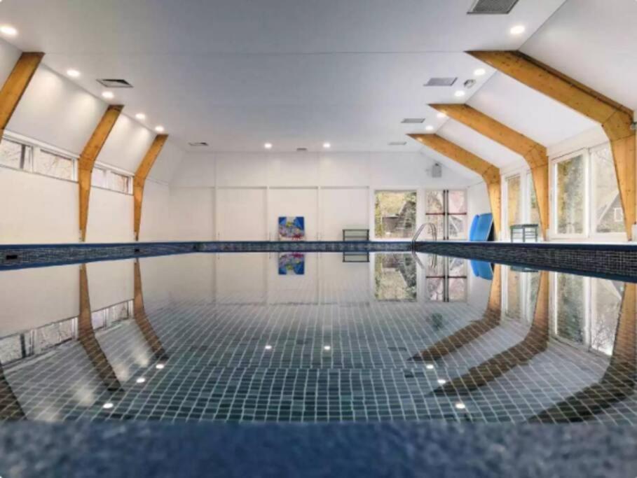 Chaleureux Chalet A 杜柏 外观 照片